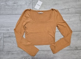 Krótka bluzka z długim rękawem Zuiki