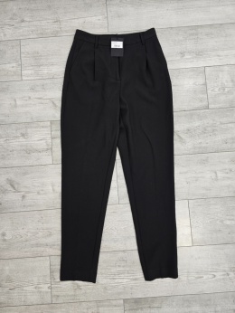Eleganckie spodnie Bruuns Bazaar