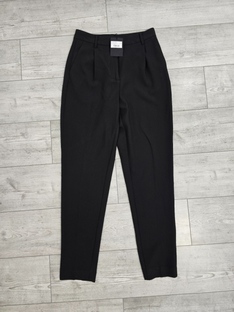 Eleganckie spodnie Bruuns Bazaar