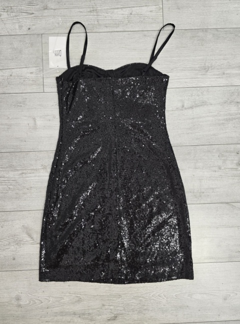 Cekinowa sukienka Dangroup