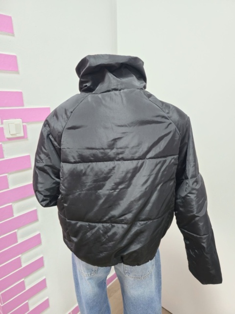 Czarna kurtka Vero Moda rozm. S