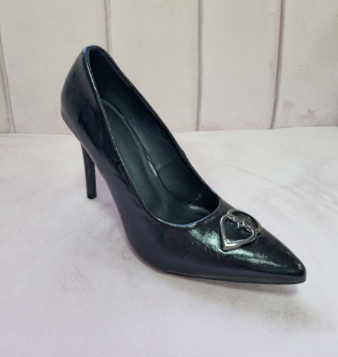 Czarne szpilki motivi rozm. 40