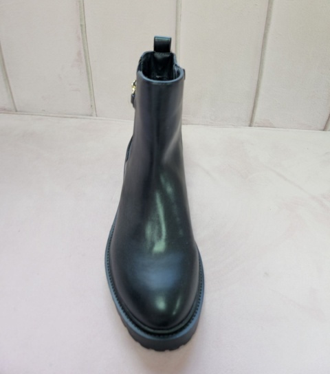 Botki Motivi rozm. 38