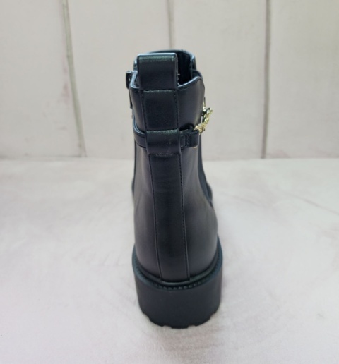 Botki Motivi rozm. 38